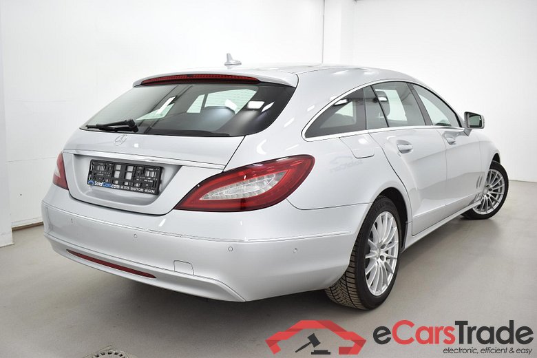 Mercedes CLS 250 SB Aut. 204Hp LED-Xenon Command Navi Leather Klima PDC ... #3
