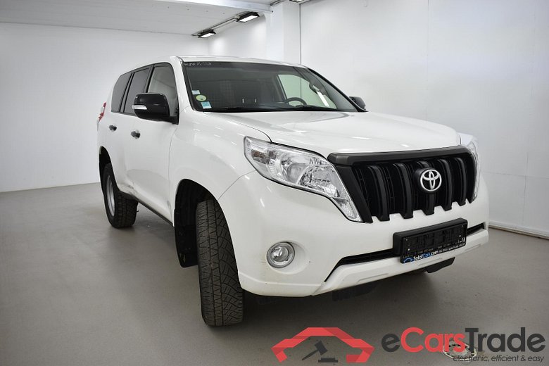 Toyota Land Cruiser 2.8 D-4D 4x4 LeCap 177Hp Keyless-Go Klima ... #2