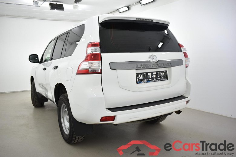 Toyota Land Cruiser 2.8 D-4D 4x4 LeCap 177Hp Keyless-Go Klima ... #4