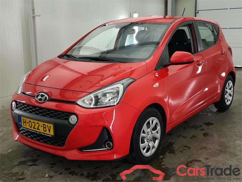 Hyundai i10 13-19 Hyundai i10 1.0i Blue Comfort Smart Navigation Pack 5d #1