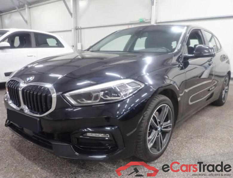 BMW 118 dA Sport Aut. 150Hp Virtual LED-Xenon Navi 1/2 Sport-Leather KeylessGo Klima PDC ...