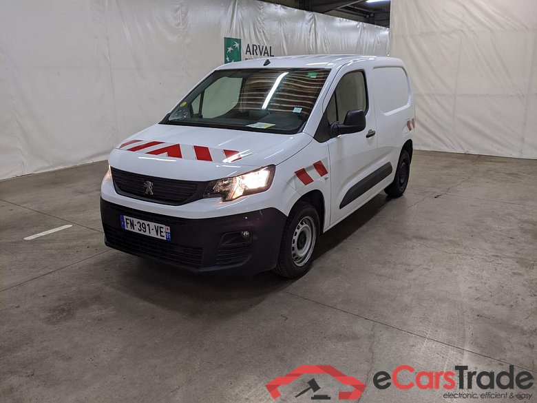 Peugeot BHDI 100 S&S STANDARD 650KG PREMIUM PEUGEOT Partner / 2018 / 4P / Fourgonnette BHDI 100 S&S STANDARD 650KG PREMIUM #1