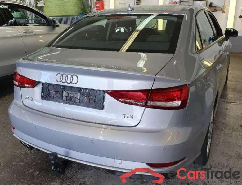 Audi A3 2.0 TDi Sport Xenon Navi Sport-Seats Klima PDC ... #4