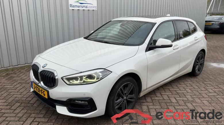 BMW 1-serie 118i corporate executive 103kW aut 