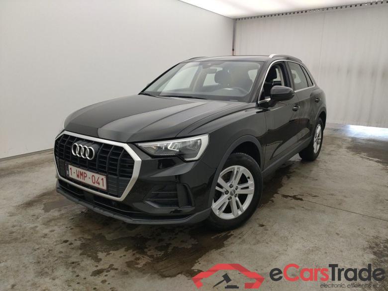 Audi Q3 35 TFSI 5d exs2i #1