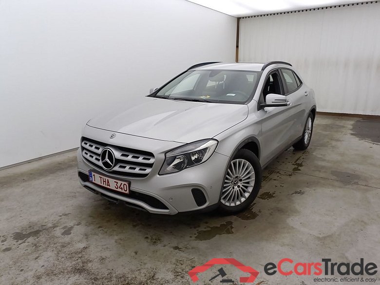 Mercedes-Benz GLA GLA 180 d Aut. 5d #1