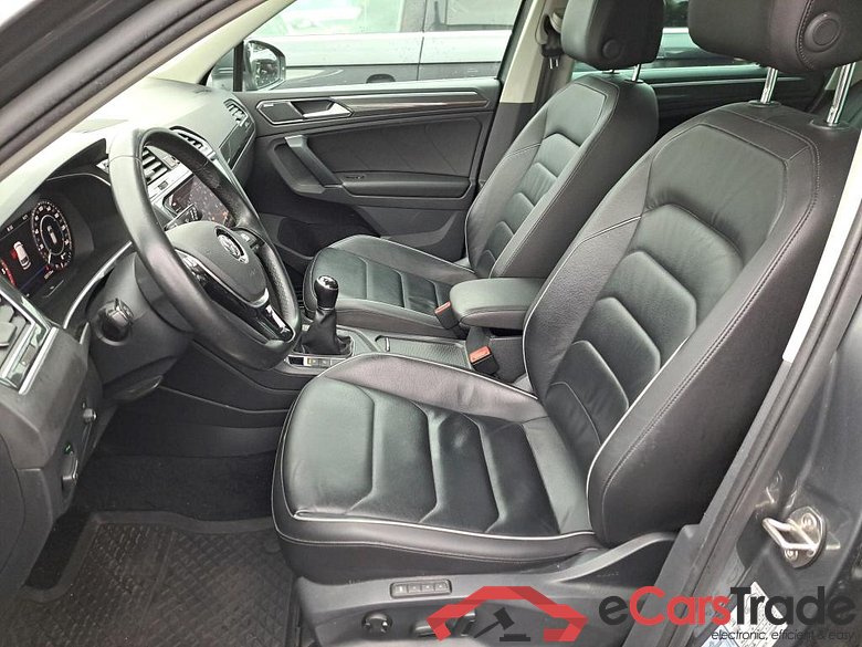 Volkswagen Tiguan 2.0 TDI Highline Pano LED-Xenon Virtual Dynaudio Navi Sport-Leather KeylessGo Klima PDC ... #6