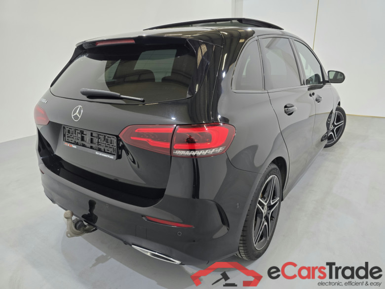Mercedes B 180d AMG Aut. Pano LED-Xenon Night Widescreen Navi 1/2 Sport-Leather-Alcantara KeylessGo Camera Klima PDC ... #3
