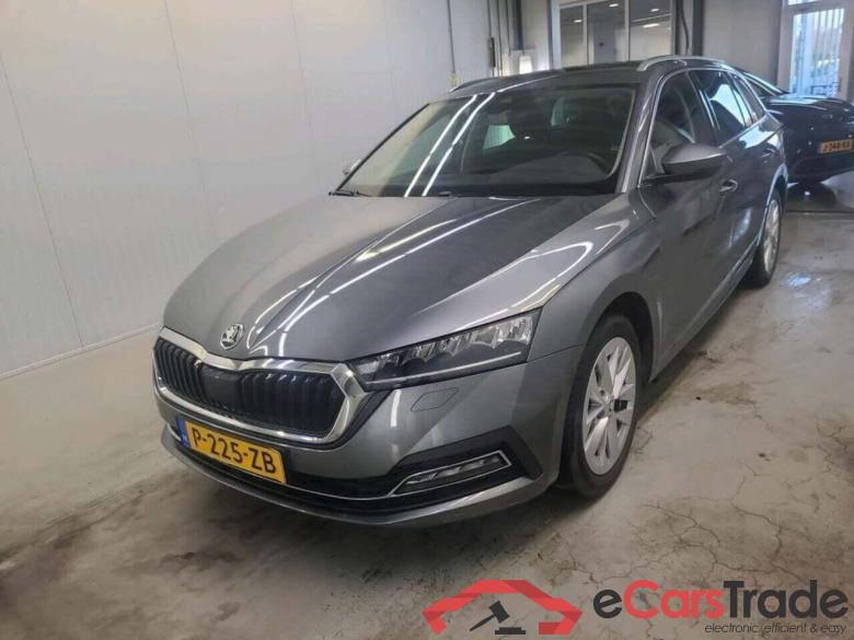 SKODA Octavia Combi 1.0 T #1