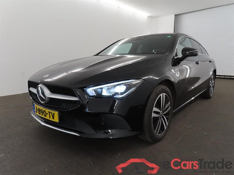 MERCEDES-BENZ CLA Shooting Brake 250 e Bns Sol Lux Ld