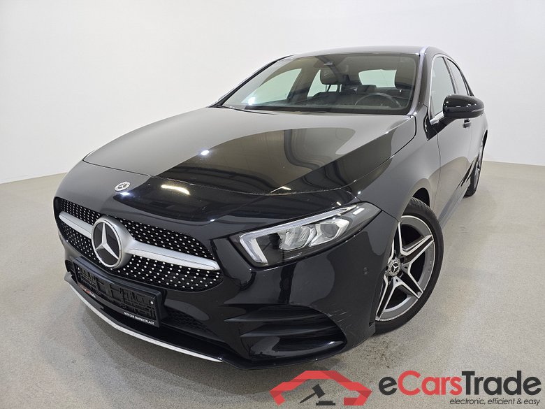 Mercedes A 180d Limousine AMG Aut. LED-Xenon Widescreen Navi 1/2 Sport-Leather-Alcantara KeylessGo Camera Klima PDC ...