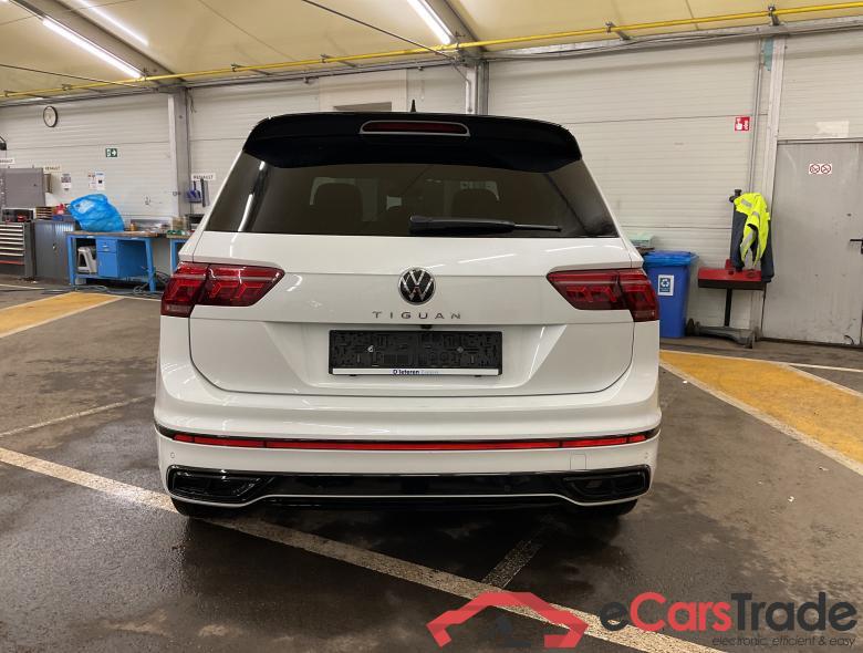 VOLKSWAGEN SUV Tiguan Tiguan R-Line 2.0 l TDI SCR 110 kW (150 PS) 7-speed dual-clutch transmission DSG #6 VOLKSWAGEN SUV Tiguan Tiguan R-Line 2.0 l TDI SCR 110 kW (150 PS) 7-speed dual-clutch transmission DSG #6