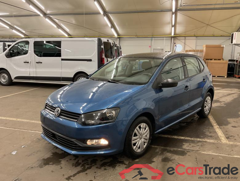 VOLKSWAGEN Polo Polo Trendline 1.4 TDI BlueMotion Technology 55 kW (75 ch) 5 vitesses manuel
