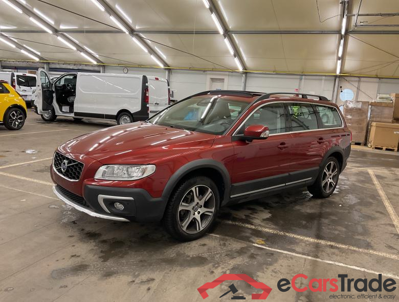 VOLVO XC70 2.0 D4 Summum Geartronic