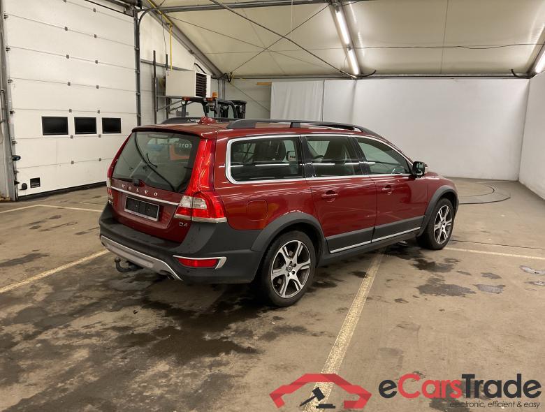 VOLVO XC70 2.0 D4 Summum Geartronic #2