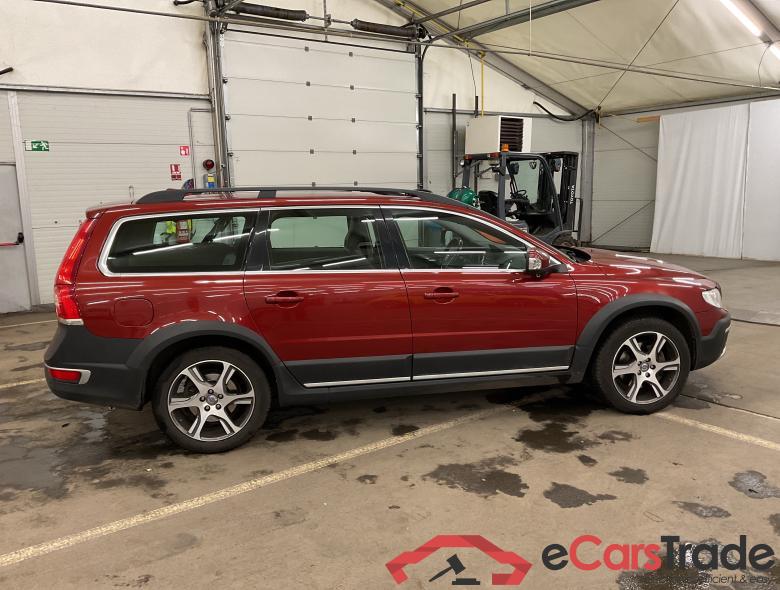 VOLVO XC70 2.0 D4 Summum Geartronic #3