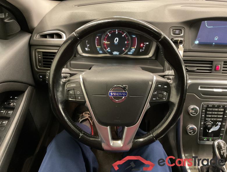 VOLVO XC70 2.0 D4 Summum Geartronic #5