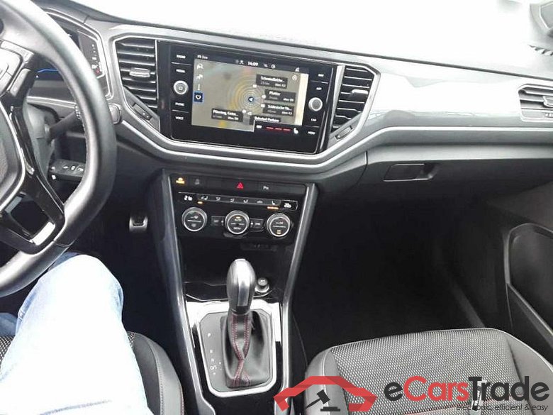 VOLKSWAGEN T-Roc (A11)(09.2017->2021) DE - SUV5 1.5 TSI EU6d, Sport OPF (EURO 6d), 2020 - 2022 #4