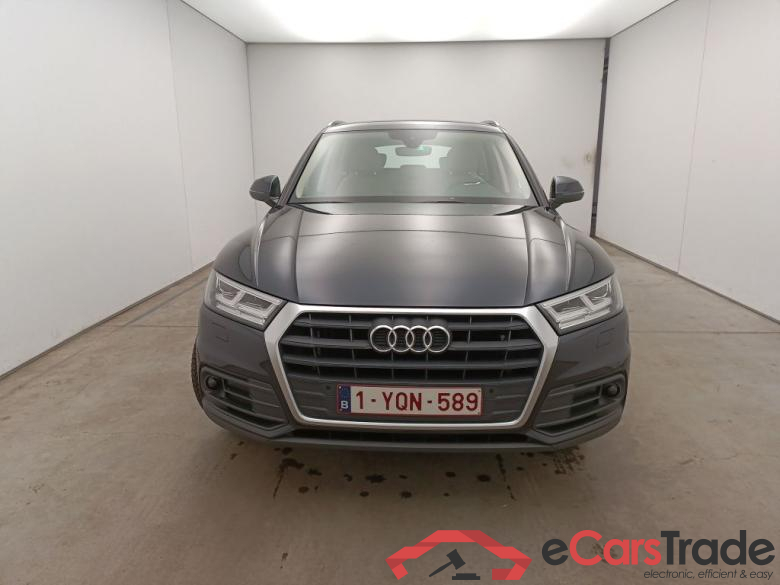 Audi Q5 Business Edition 30 TDI 5d