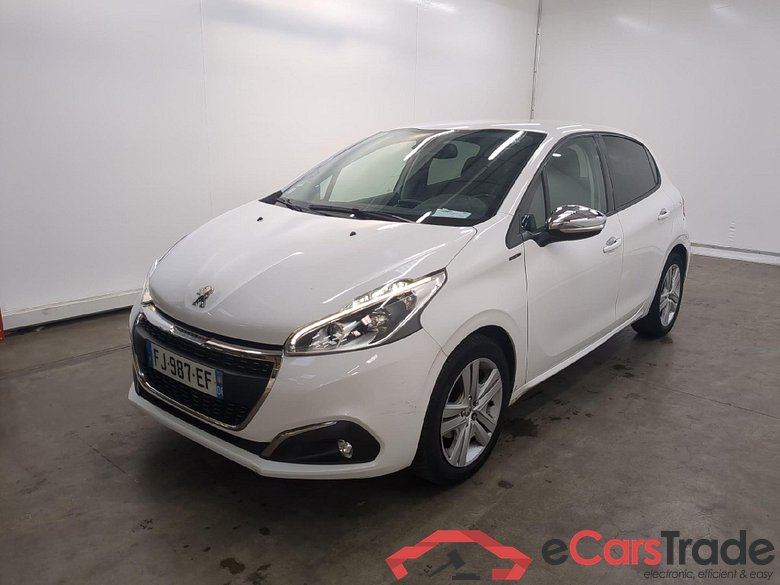Peugeot Puretech 82 Signature(SP) 208 Signature 1.2 PureTech 80CV BVM5 E6dT