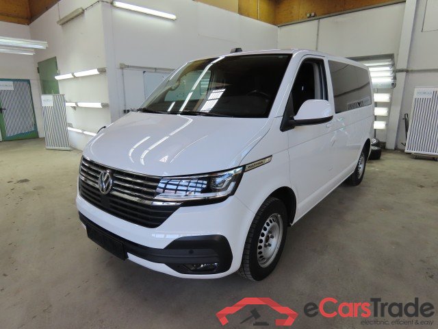 Volkswagen Transporter ´15 T6.1 Multivan Multivan Comfortline FWD 2.0 TDI 110KW AT7 7 Sitzer E6dT #1