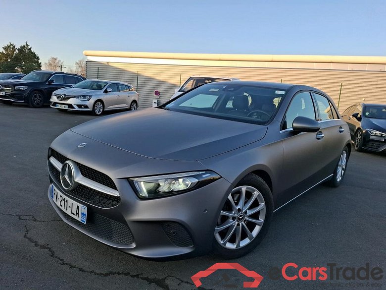 Mercedes A 200 Business Line 7G-DCT MERCEDES-BENZ Classe A Compact / 2018 / 5P / Berline A 200 Business Line 7G-DCT #1