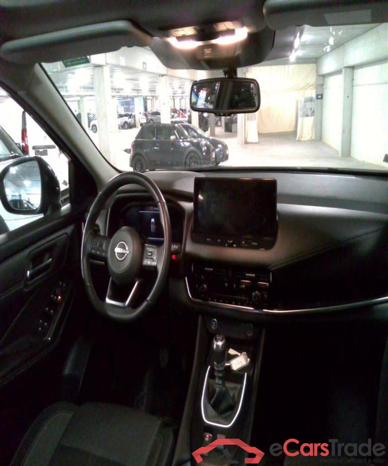 QASHQAI MY22 Mild-Hybrid 140 MT 2WD N-connecta  Design Pack  Cold Pack        #5