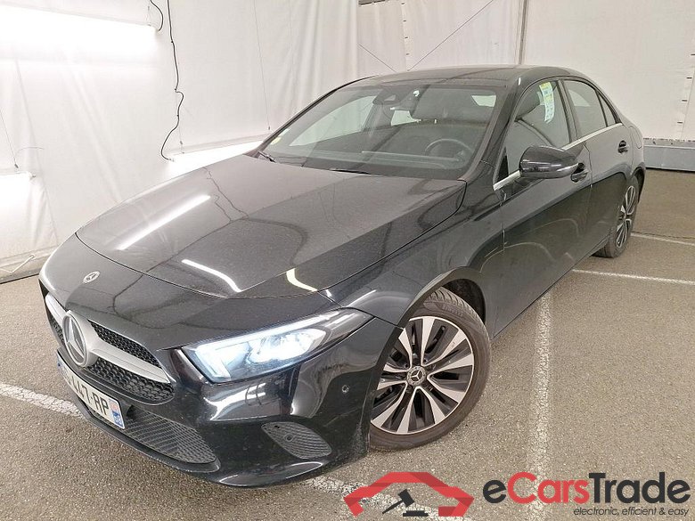 Mercedes A 200 d Business Line 8G-DCT MERCEDES-BENZ Classe A Berline / 2018 / 4P / Berline A 200 d Business Line 8G-DCT