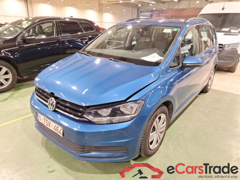 VOLKSWAGEN Touran 1.6 TDi SCR Trendline DSG STOCK Business Wintermodule