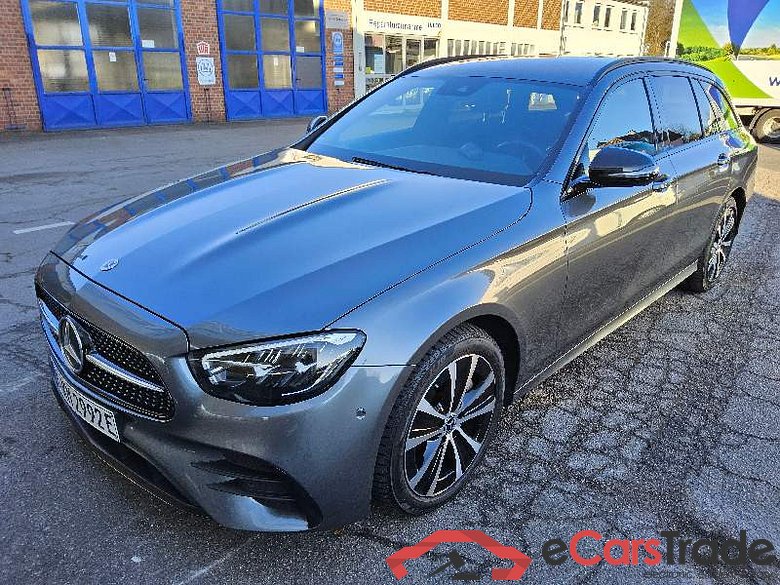 Mercedes-Benz E -Klasse T-Modell (BM 213)(06.2016->) DE - Kb5 E 300 e EU6d, T e AMG Line (EURO 6d), (Facelift) 2020 - 2023 #1