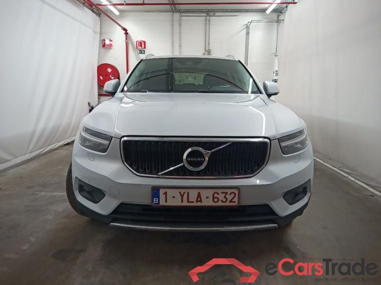 Volvo XC40 T3 Geartronic Momentum Pro 5d #1