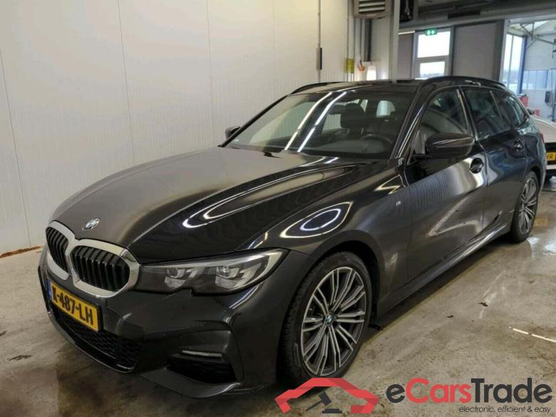 BMW 3-serie Touring 318i Executive Ed. #1