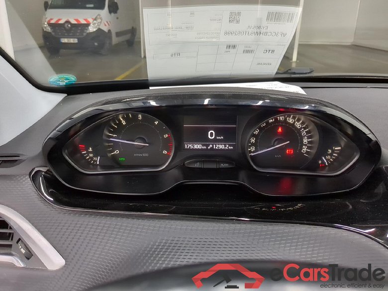 Peugeot BLUEHDI 75 S&S ALLURE BUSINESS 208 Allure Business 1.6 HDi 75CV BVM5 E6 #6