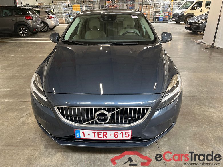 Volvo, V40 FL'16, Volvo V40 D2 Inscription Eco 5d - NO COC #1