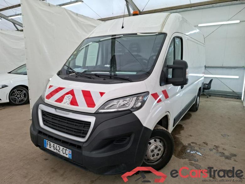 Peugeot BLUEHDI 110 PREMIUM 330 L2H2 PEUGEOT Boxer VU 4p Fourgon BLUEHDI 110 PREMIUM 330 L2H2 #1