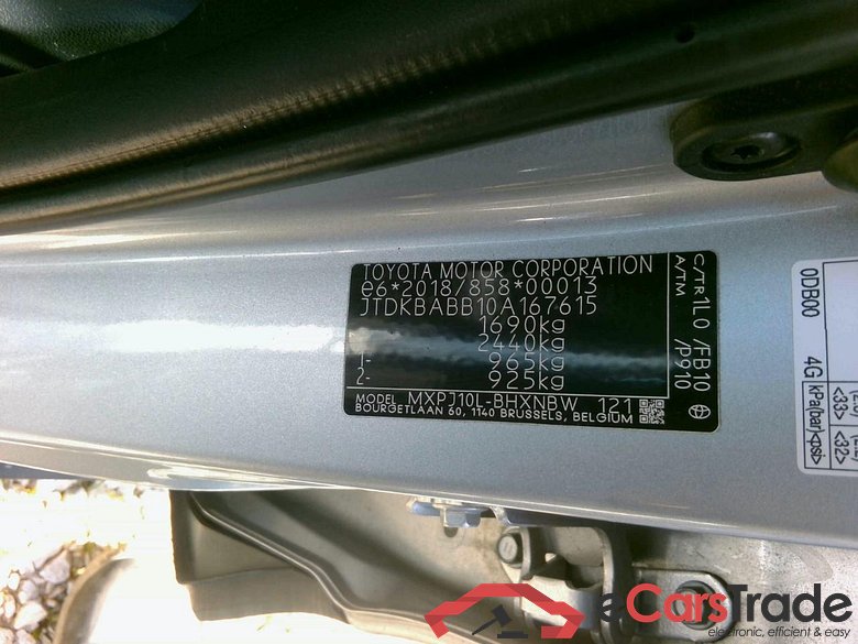 YARIS CROSS HY 116H MY 22 RSK #2