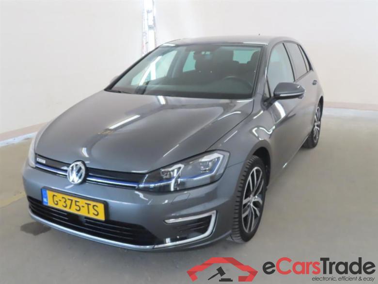 VOLKSWAGEN GOLF e-Golf #1