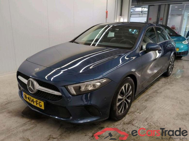 MERCEDES-BENZ A-klasse 180 d Business Sol