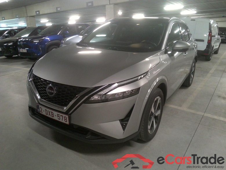 QASHQAI MY23 Mild-Hybrid 140 MT 2WD N-connecta  Design Pack                