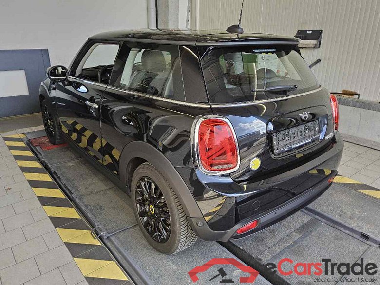 MINI Mini 3-trg. (F56)(2013->) DE - LimS3 SE, Cooper SE Classic Trim, (Facelift 2) 2021 - 2024 #4
