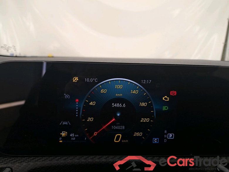 Mercedes A 200 d Business Line 8G-DCT MERCEDES-BENZ Classe A Compact / 2018 / 5P / Berline A 200 d Business Line 8G-DCT #6