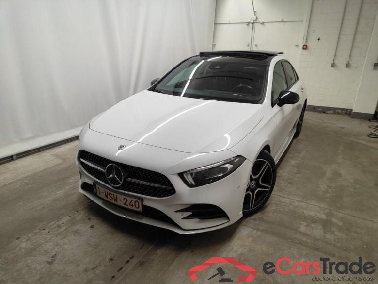 Mercedes-Benz A-Klasse Limousine A 180 d DCT Launch Edition 4d