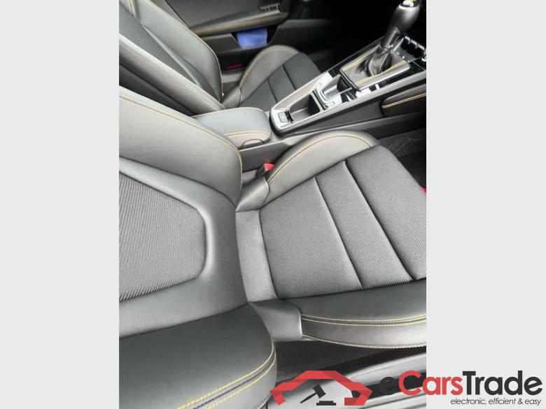 PORSCHE 911 GT 3 GT3 with Touring Package (MY23)