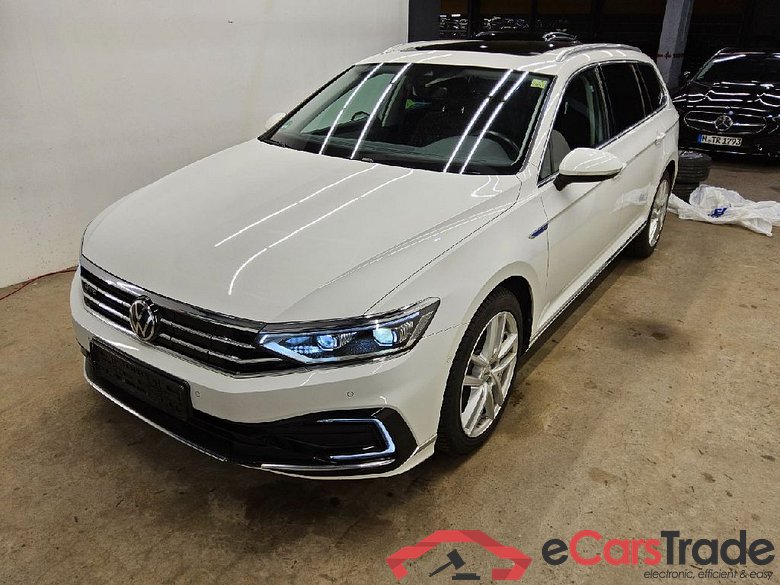 Volkswagen Passat Variant ´14 Passat Variant GTE 1.4 TSI 160KW AT6 E6d #1