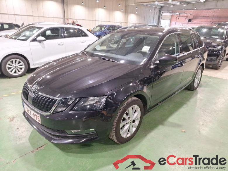 SKODA OCTAVIA COMBI DIESEL - 2017 1.6 CR TDi Ambition Ambition Confort Safety Ambition Look Ambition GPS