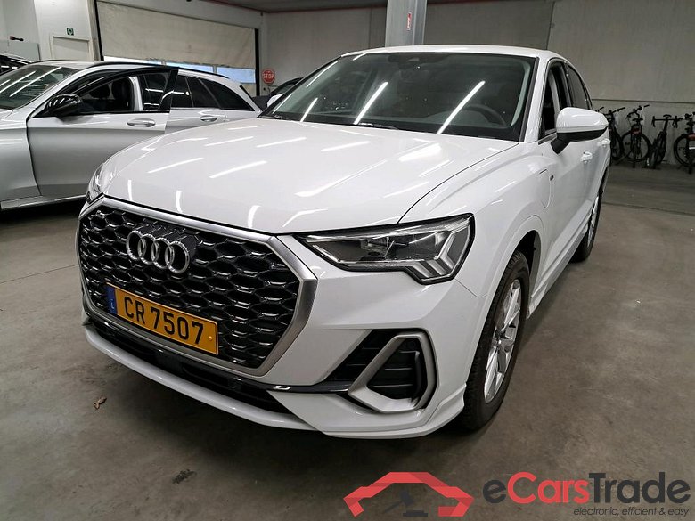 BMW - AUD Q3 SB 45 TFSI e 245PK S-Tronic S Line Pack Platinum & Surround Cameras * PETROL HYBRID *