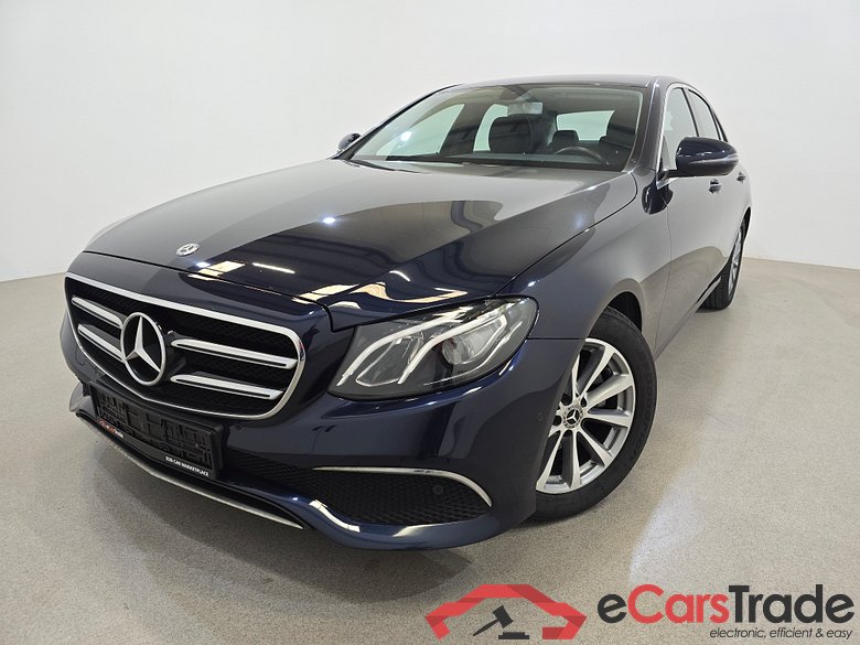 Mercedes E 200d Aut. LED-Xenon Widescreen Navi Sport-Leather KeylessGo Camera Klima PDC ...