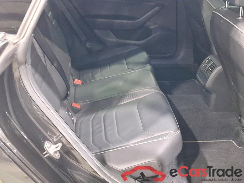 VOLKSWAGEN ARTEON 2.0 TDI 110KW DSG R-LINE Premium Drive Travel #6