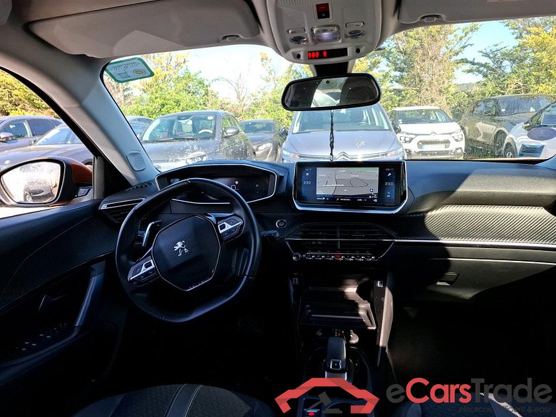 Peugeot 1.2 PT 130 S&S EAT8 ALLURE BUSINESS 2008 Allure Business 1.2 PureTech 130CV BVA8 E6d #5