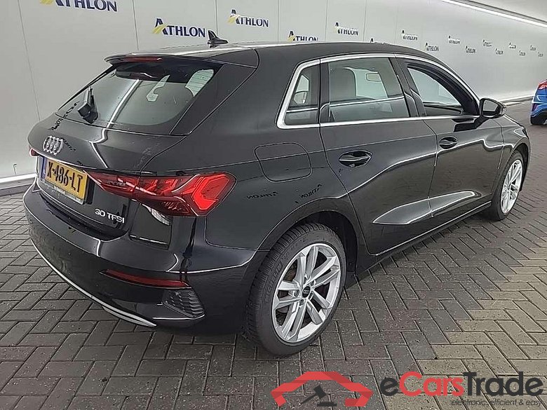 AUDI A3 Sportback 30 TFSI S tronic Advan.Edit.81kW Athlon Edition #3